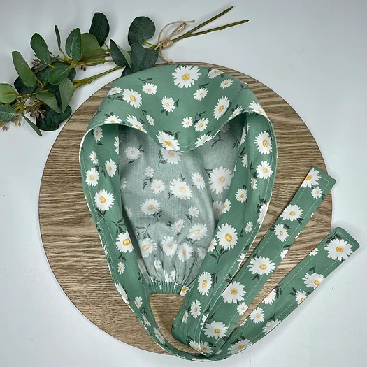 Green Daisy Scrub Cap