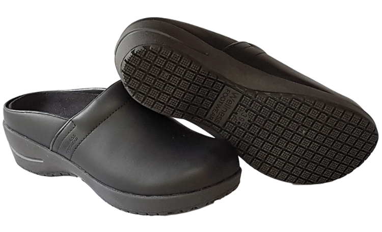 Wellness Faves Clogs - Black